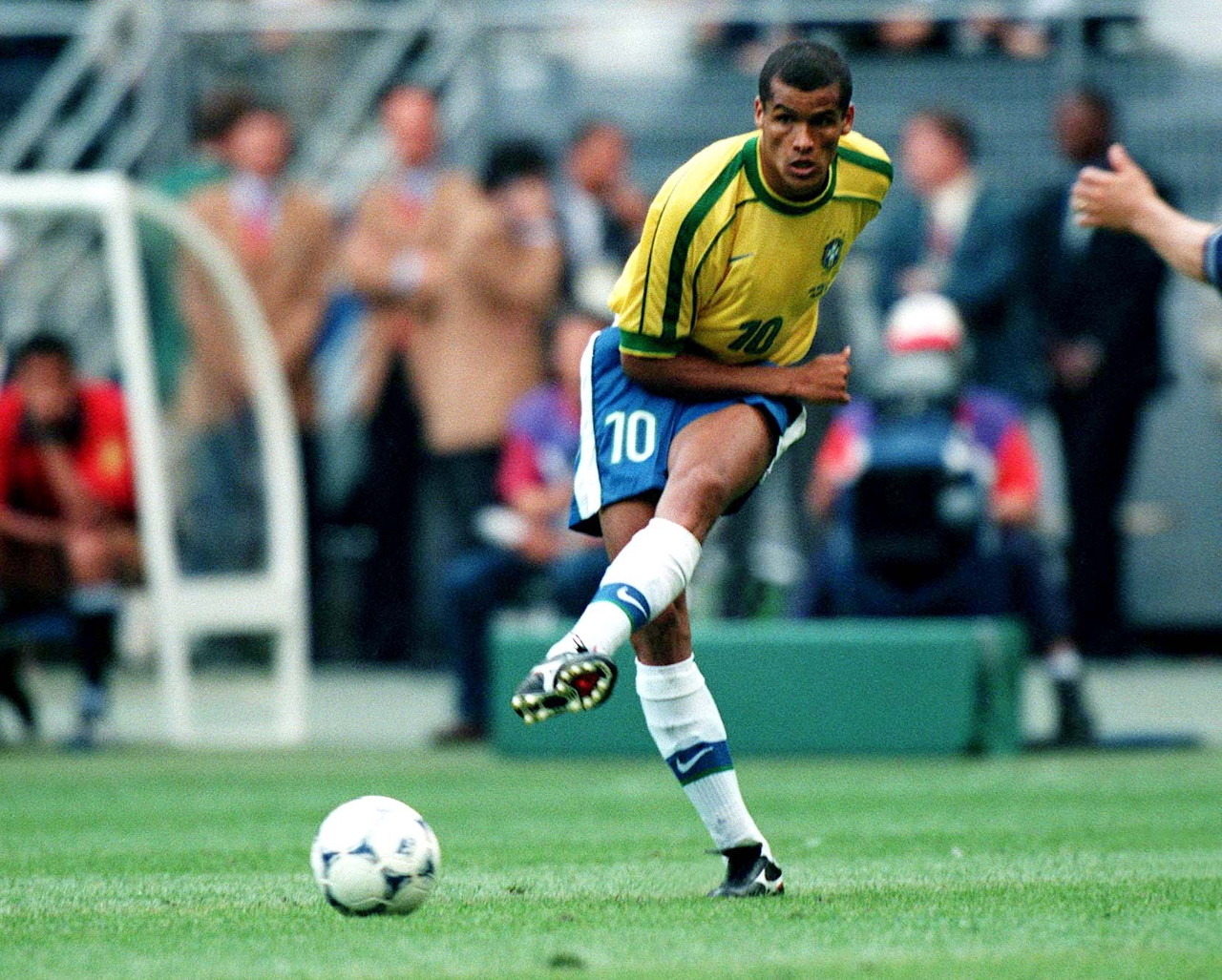 球赛场上 球赛场上